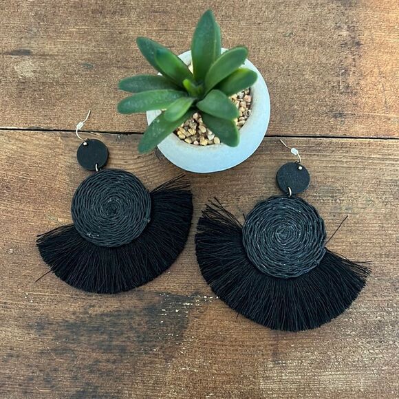 Cute Earrings   - Picture 1 of 1